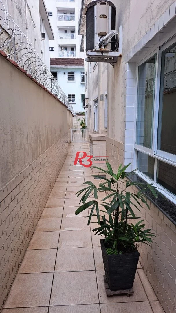 Casa com 3 dormitórios à venda, 161 m² por R$ 1.420.000,00 - Embaré - Santos/SP