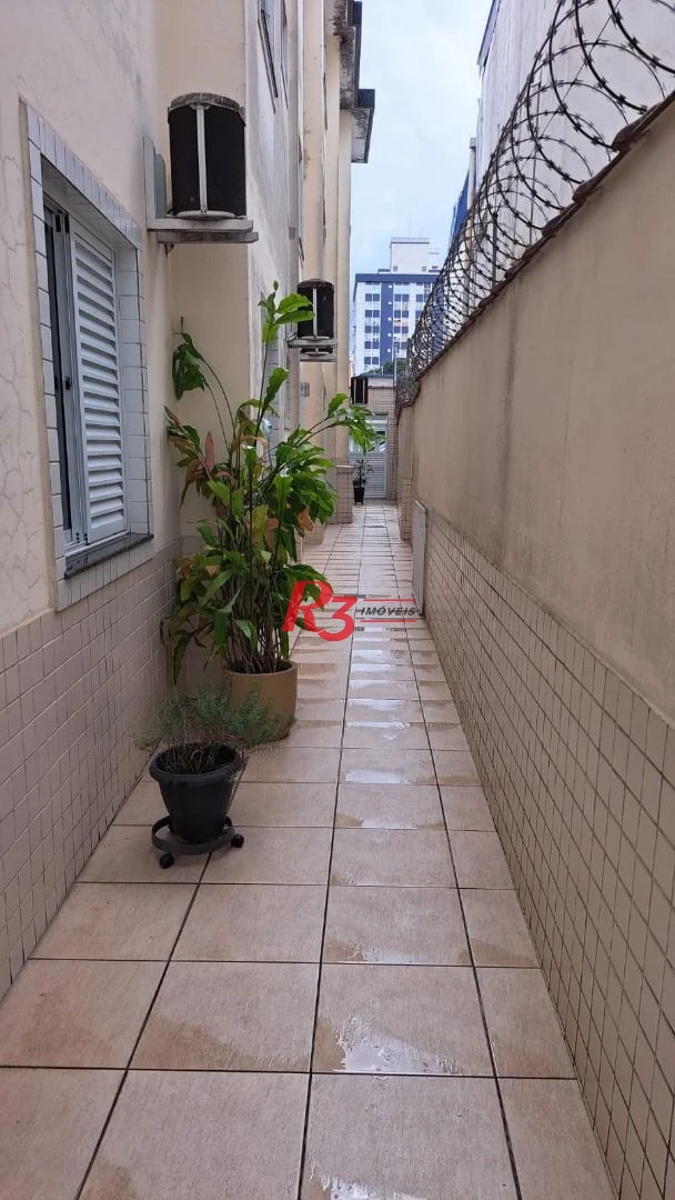 Casa com 3 dormitórios à venda, 161 m² por R$ 1.420.000,00 - Embaré - Santos/SP