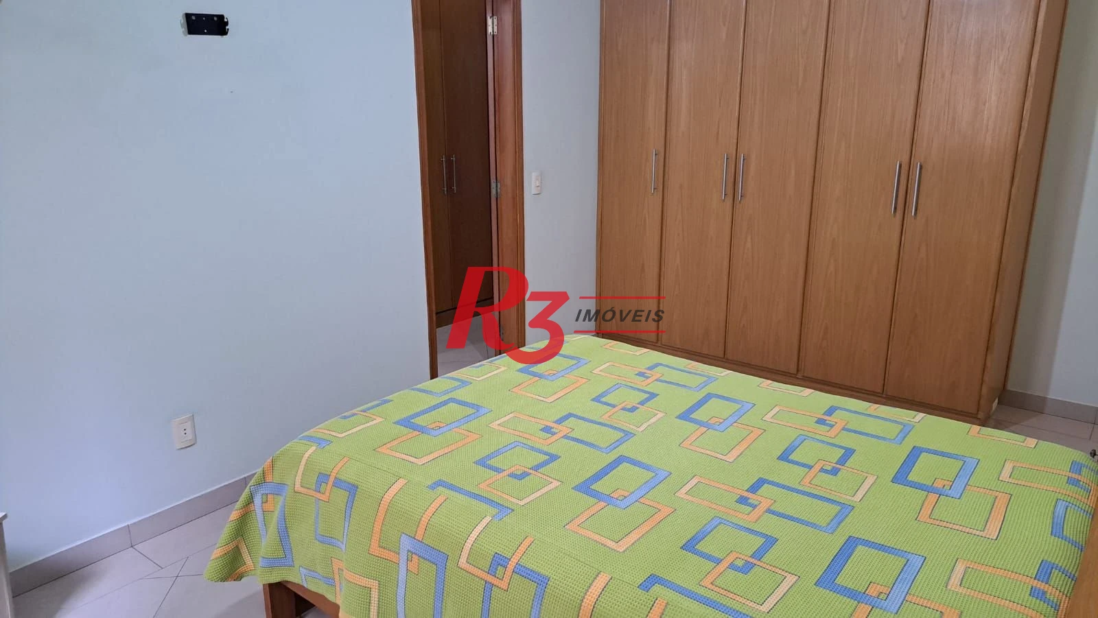 Casa com 3 dormitórios à venda, 161 m² por R$ 1.420.000,00 - Embaré - Santos/SP
