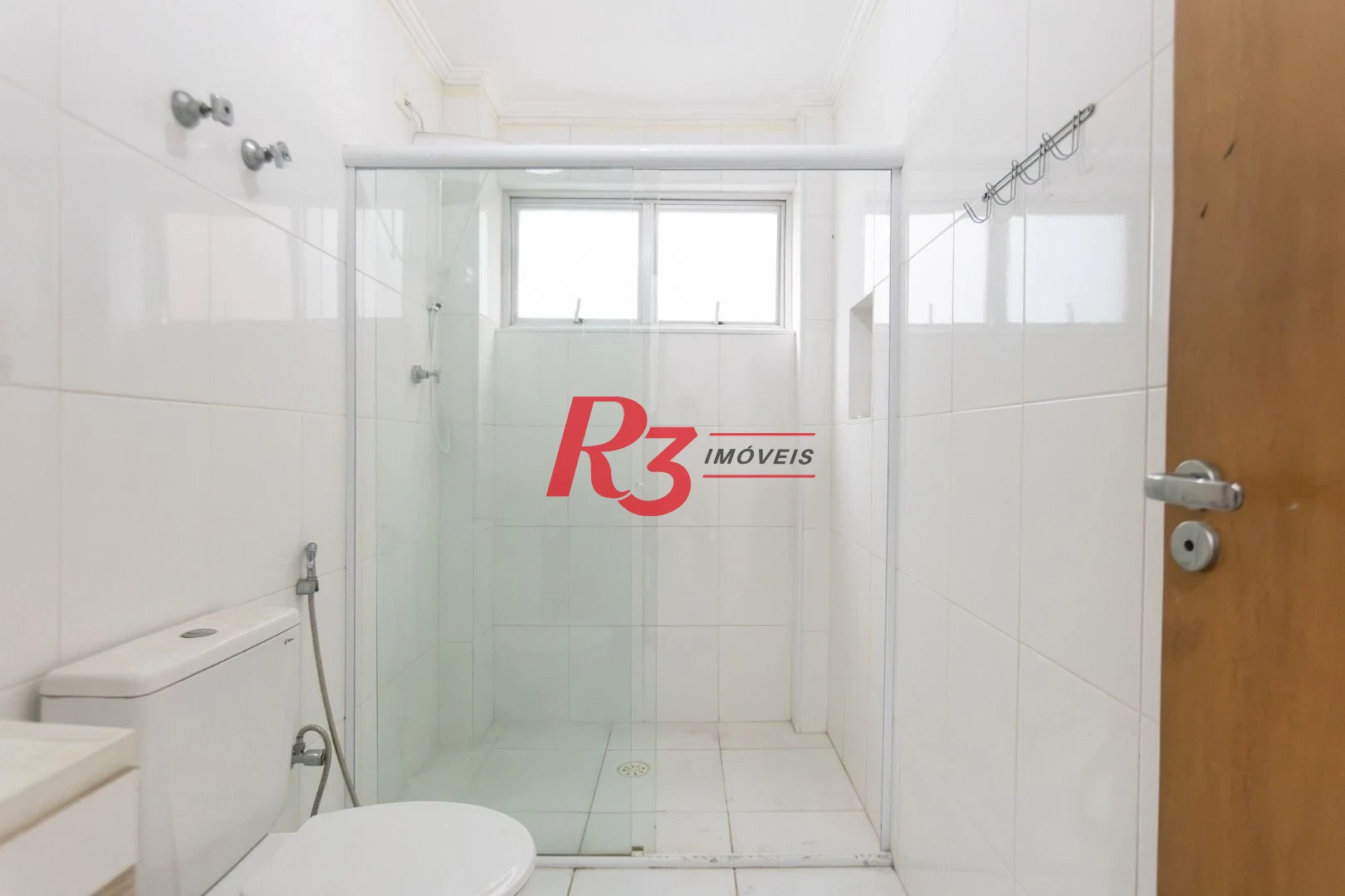 Apartamento com 2 dormitórios à venda, 83 m² por R$ 535.000,00 - Gonzaga - Santos/SP