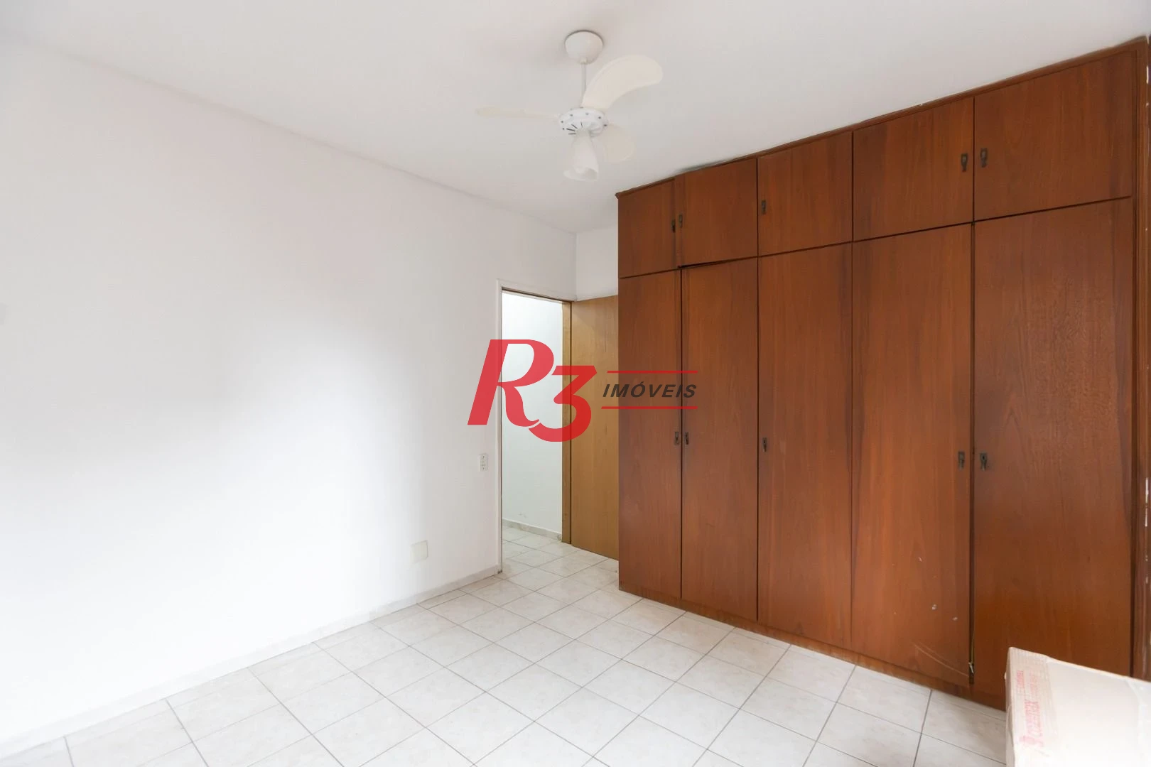 Apartamento com 2 dormitórios à venda, 83 m² por R$ 535.000,00 - Gonzaga - Santos/SP