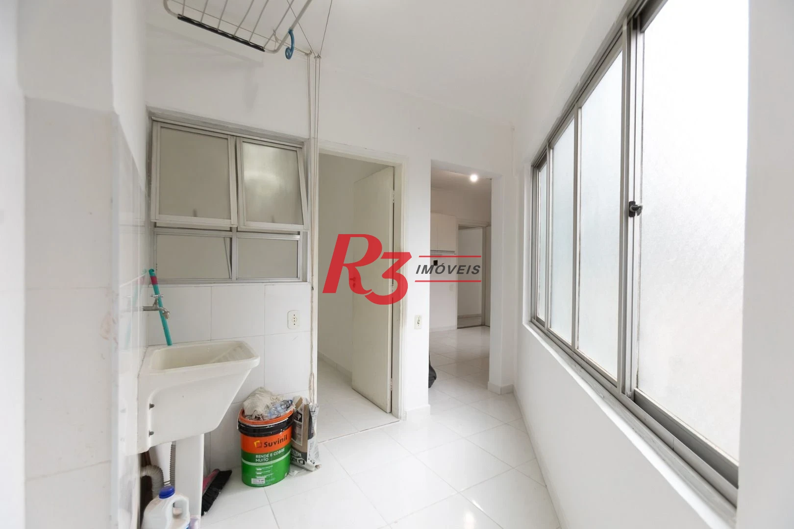 Apartamento com 2 dormitórios à venda, 83 m² por R$ 535.000,00 - Gonzaga - Santos/SP
