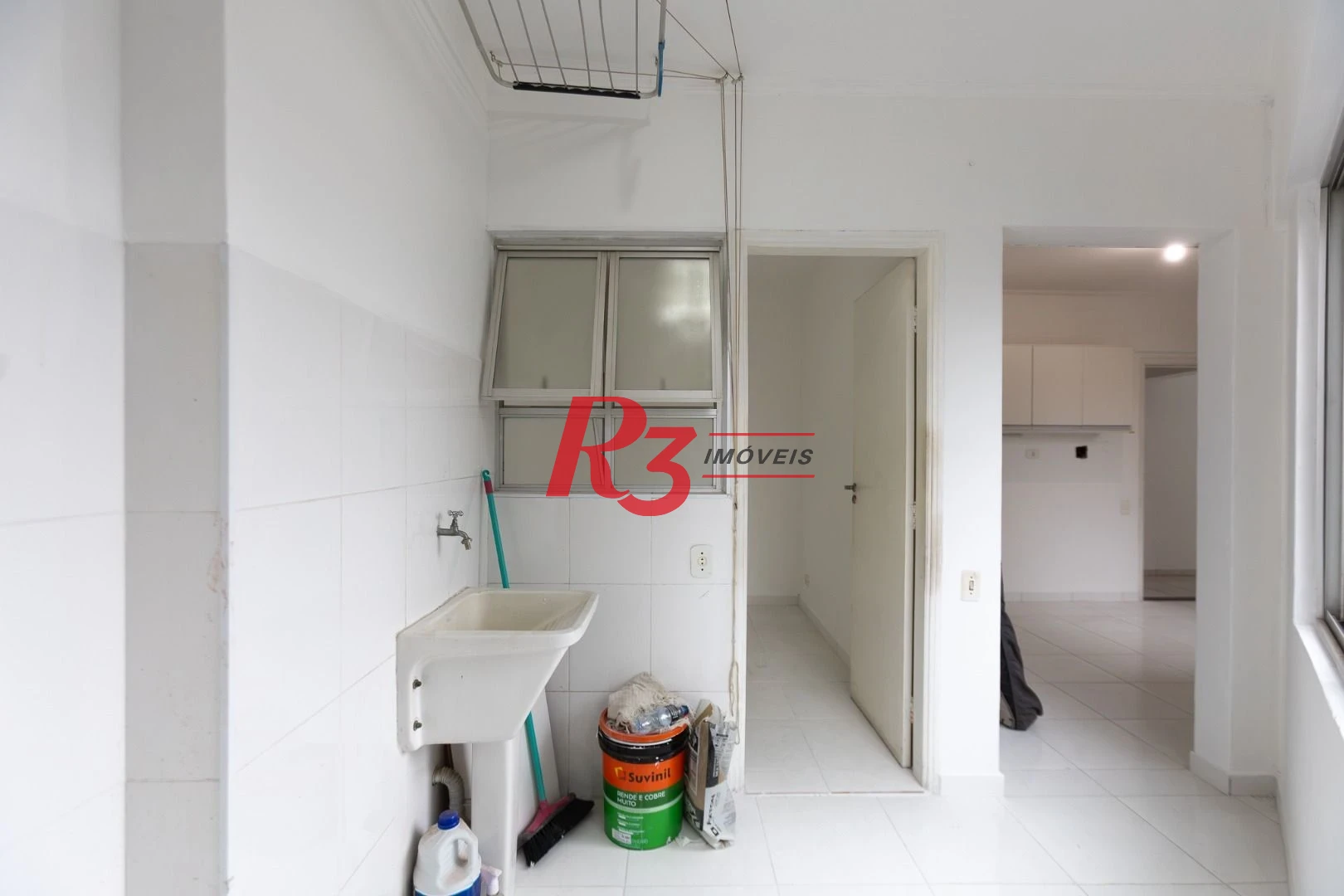 Apartamento com 2 dormitórios à venda, 83 m² por R$ 535.000,00 - Gonzaga - Santos/SP