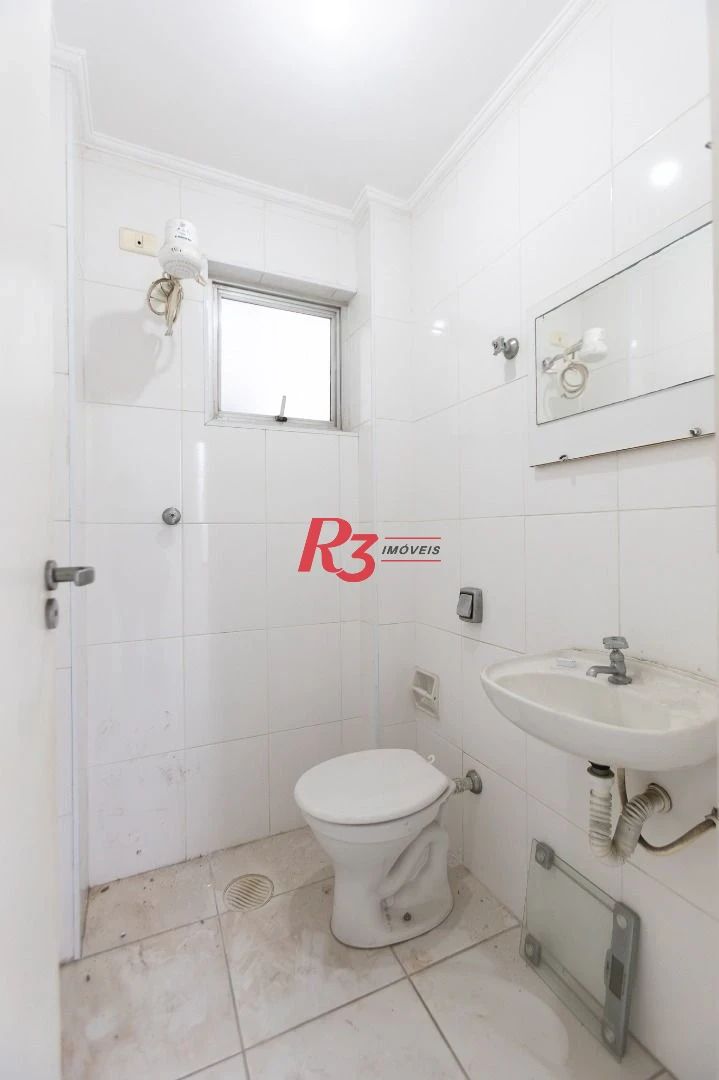Apartamento com 2 dormitórios à venda, 83 m² por R$ 535.000,00 - Gonzaga - Santos/SP