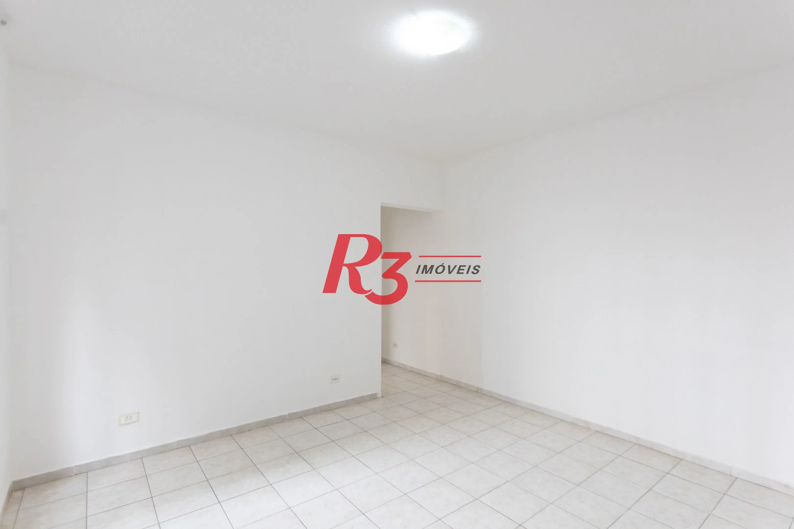 Apartamento com 2 dormitórios à venda, 83 m² por R$ 535.000,00 - Gonzaga - Santos/SP