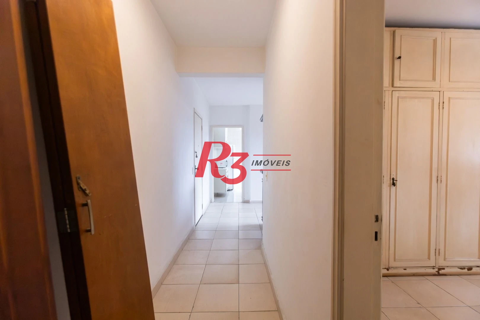 Apartamento com 1 dormitório à venda, 60 m² por R$ 345.000,00 - Gonzaga - Santos/SP