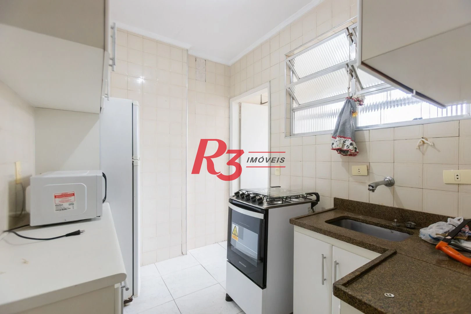 Apartamento com 1 dormitório à venda, 60 m² por R$ 345.000,00 - Gonzaga - Santos/SP