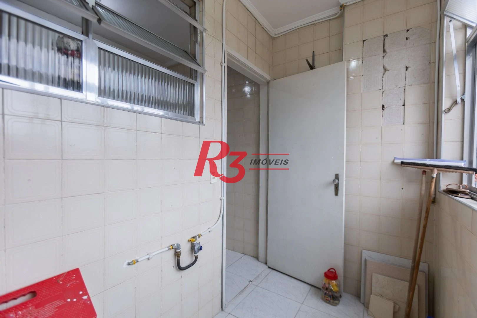 Apartamento com 1 dormitório à venda, 60 m² por R$ 345.000,00 - Gonzaga - Santos/SP