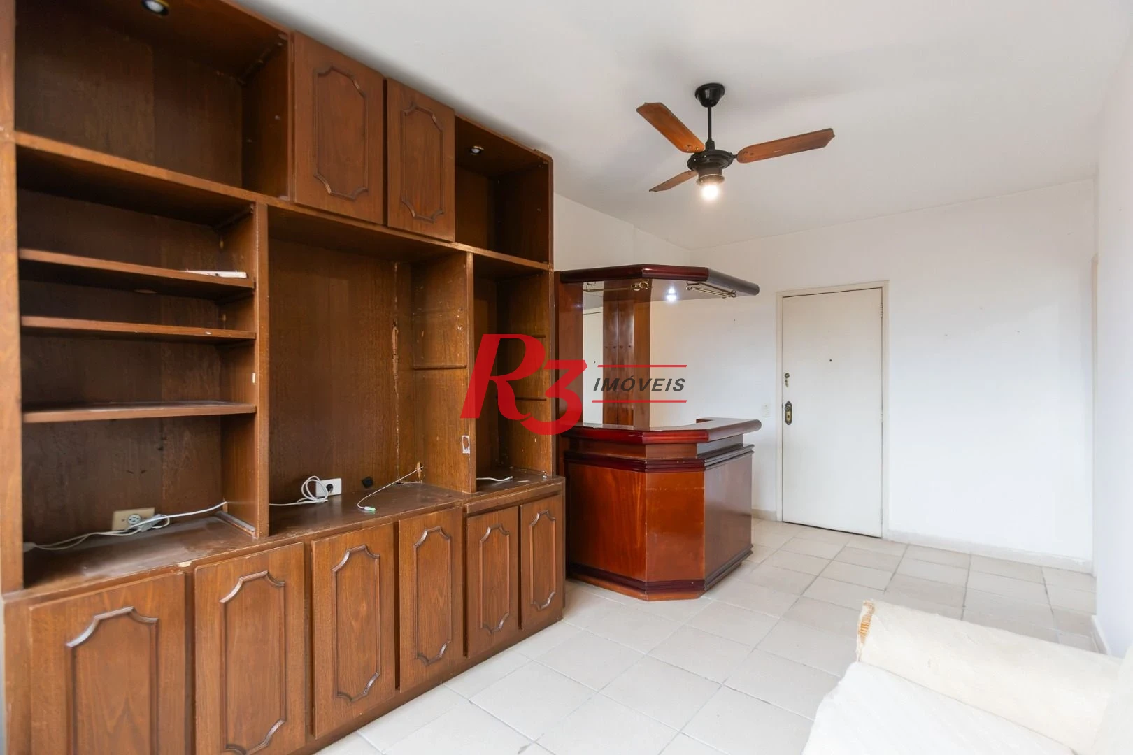Apartamento com 1 dormitório à venda, 60 m² por R$ 345.000,00 - Gonzaga - Santos/SP