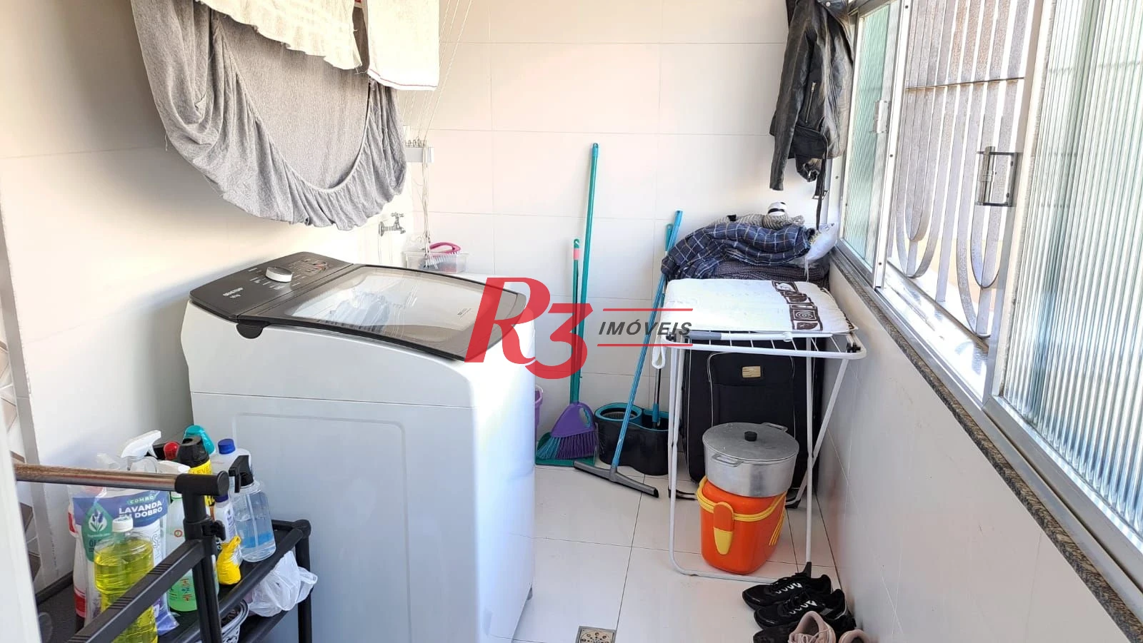 Casa com 3 dormitórios à venda, 147 m² por R$ 1.085.000,00 - Estuário - Santos/SP