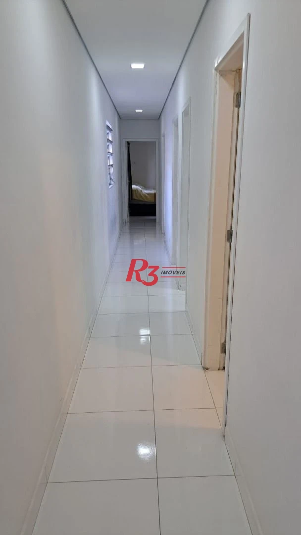 Casa com 3 dormitórios à venda, 147 m² por R$ 1.085.000,00 - Estuário - Santos/SP
