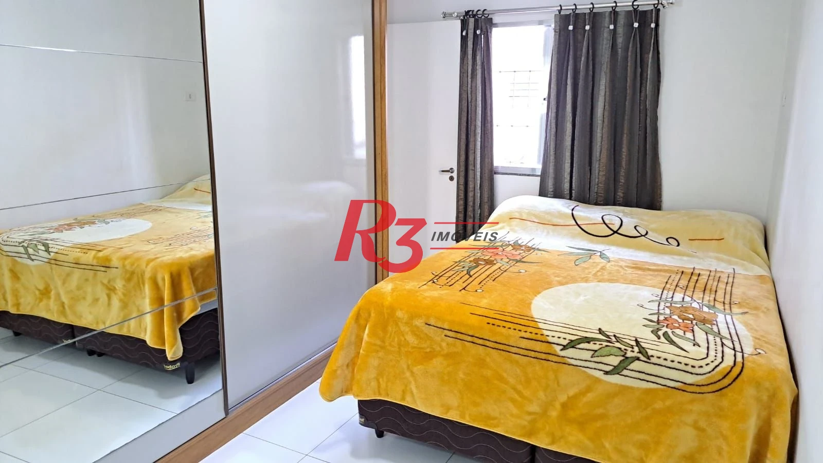 Casa com 3 dormitórios à venda, 147 m² por R$ 1.085.000,00 - Estuário - Santos/SP