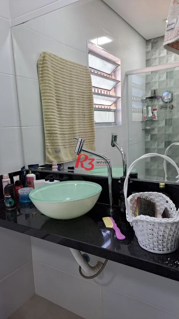 Casa com 3 dormitórios à venda, 147 m² por R$ 1.085.000,00 - Estuário - Santos/SP