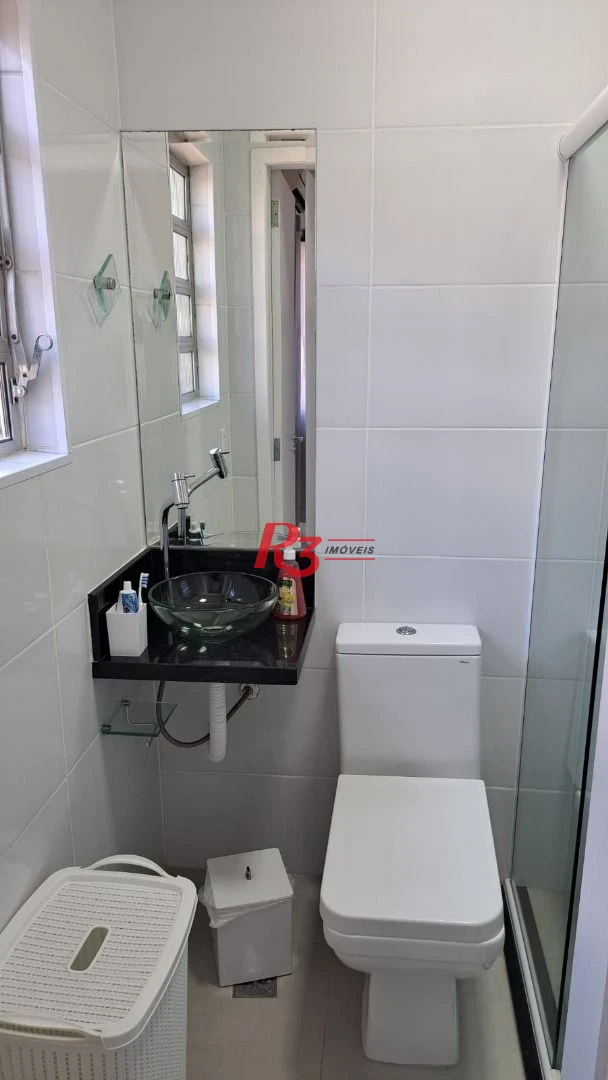 Casa com 3 dormitórios à venda, 147 m² por R$ 1.085.000,00 - Estuário - Santos/SP