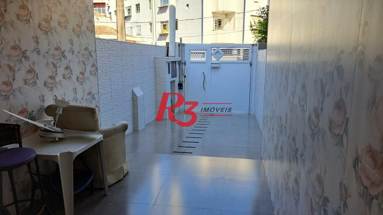 Casa com 3 dormitórios à venda, 147 m² por R$ 1.085.000,00 - Estuário - Santos/SP