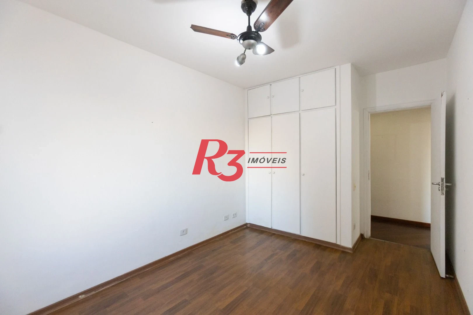 Apartamento com 3 dormitórios à venda, 140 m² por R$ 1.200.000,00 - Ponta da Praia - Santos/SP