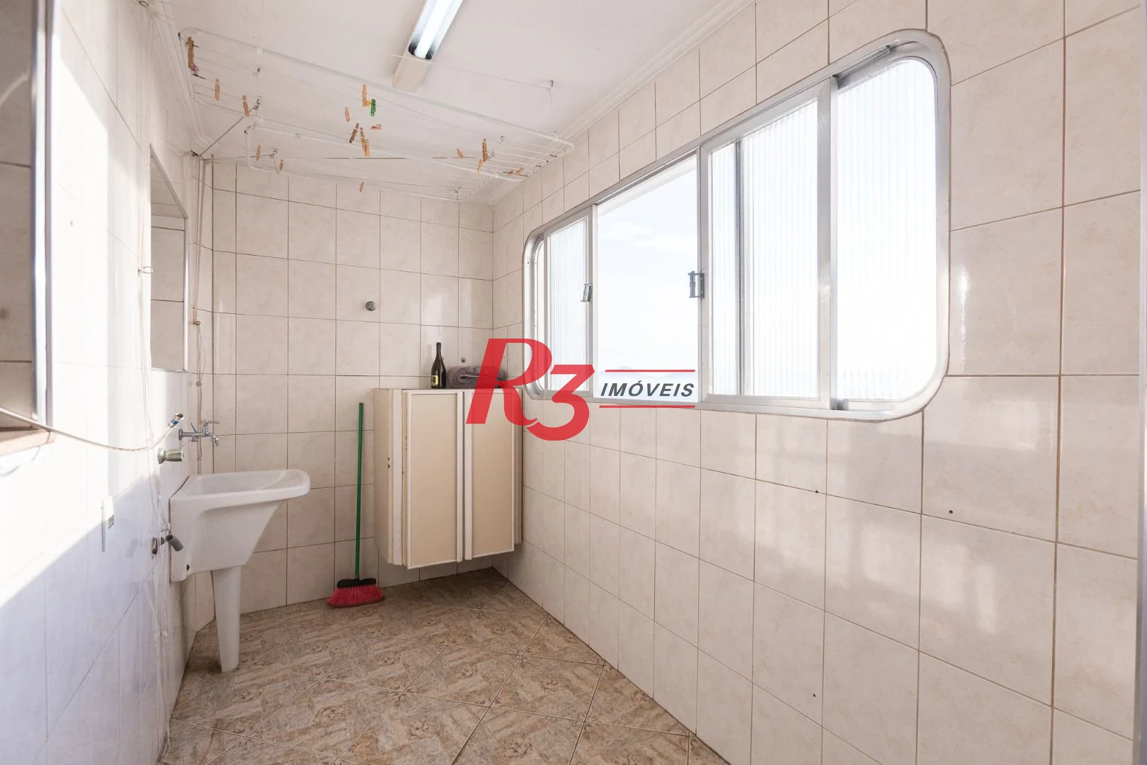 Apartamento com 3 dormitórios à venda, 140 m² por R$ 1.200.000,00 - Ponta da Praia - Santos/SP