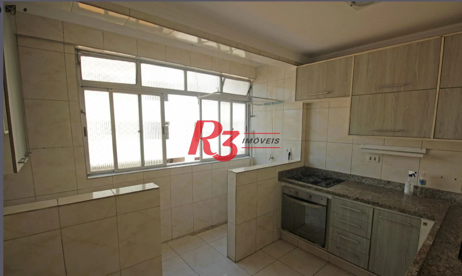 Apartamento com 2 dormitórios para alugar, 60 m² por R$ 3.200,00/mês - Macuco - Santos/SP