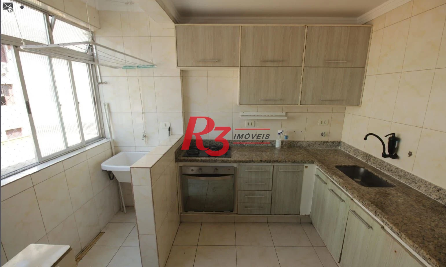 Apartamento com 2 dormitórios para alugar, 60 m² por R$ 3.200,00/mês - Macuco - Santos/SP