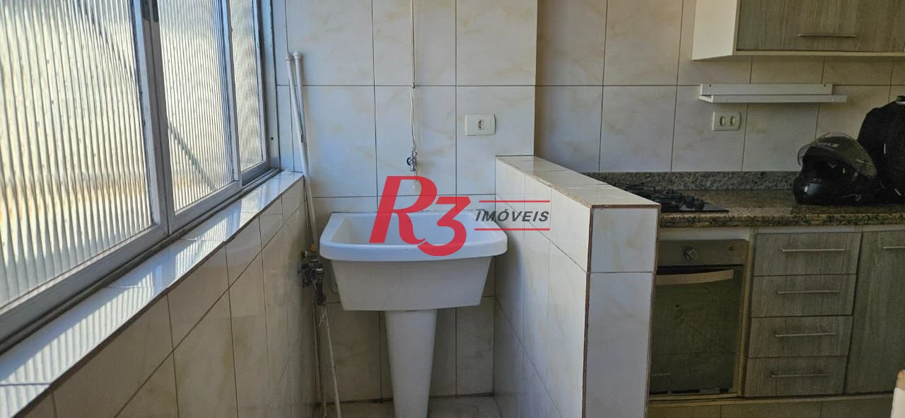 Apartamento com 2 dormitórios para alugar, 60 m² por R$ 4.200,00/mês - Macuco - Santos/SP
