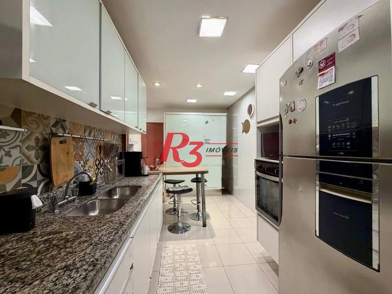 Apartamento com 3 dormitórios à venda, 135 m² por R$ 1.250.000,00 - Embaré - Santos/SP