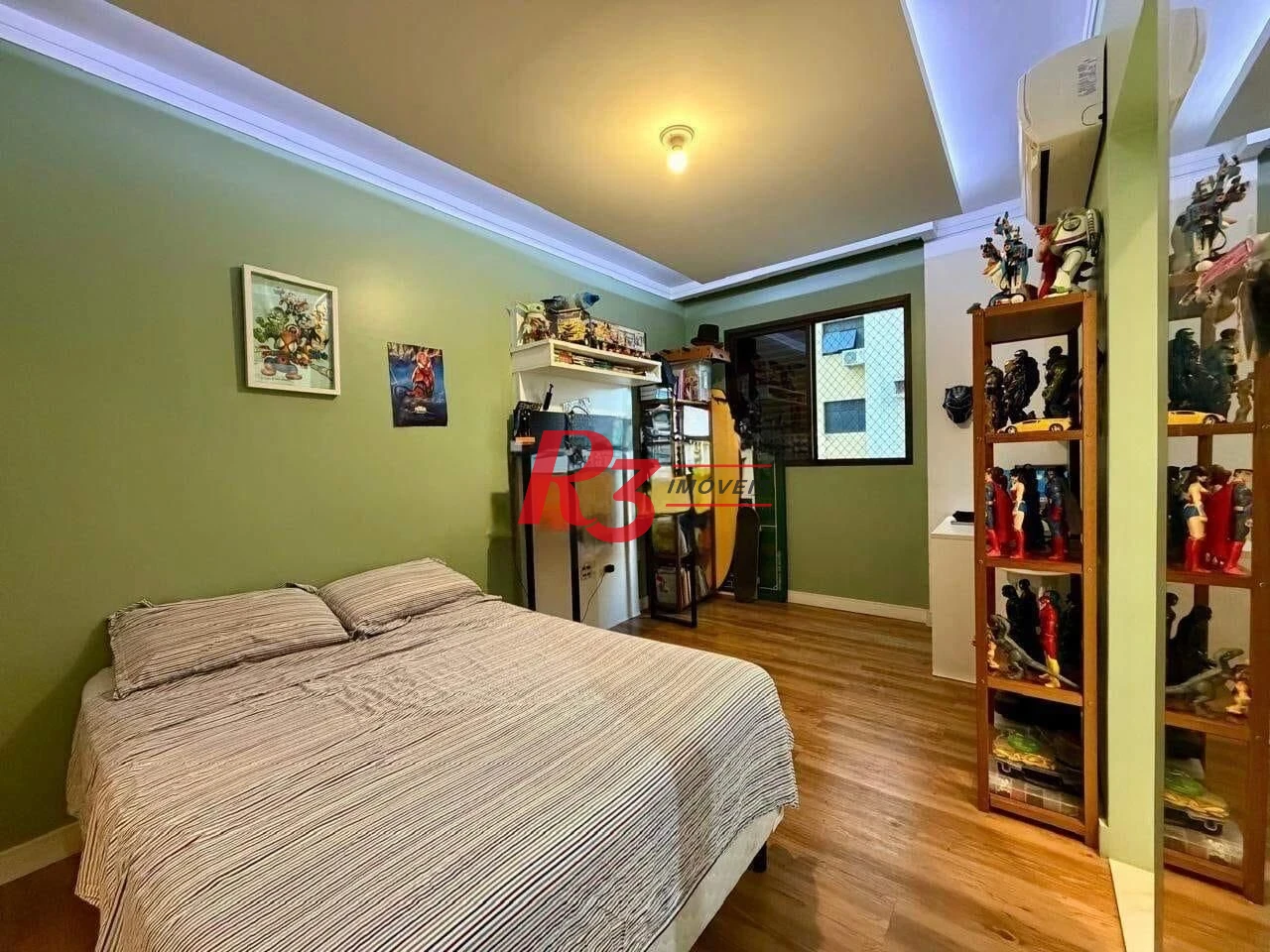 Apartamento com 3 dormitórios à venda, 135 m² por R$ 1.250.000,00 - Embaré - Santos/SP