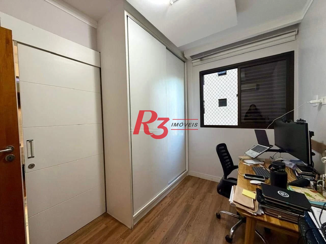 Apartamento com 3 dormitórios à venda, 135 m² por R$ 1.250.000,00 - Embaré - Santos/SP