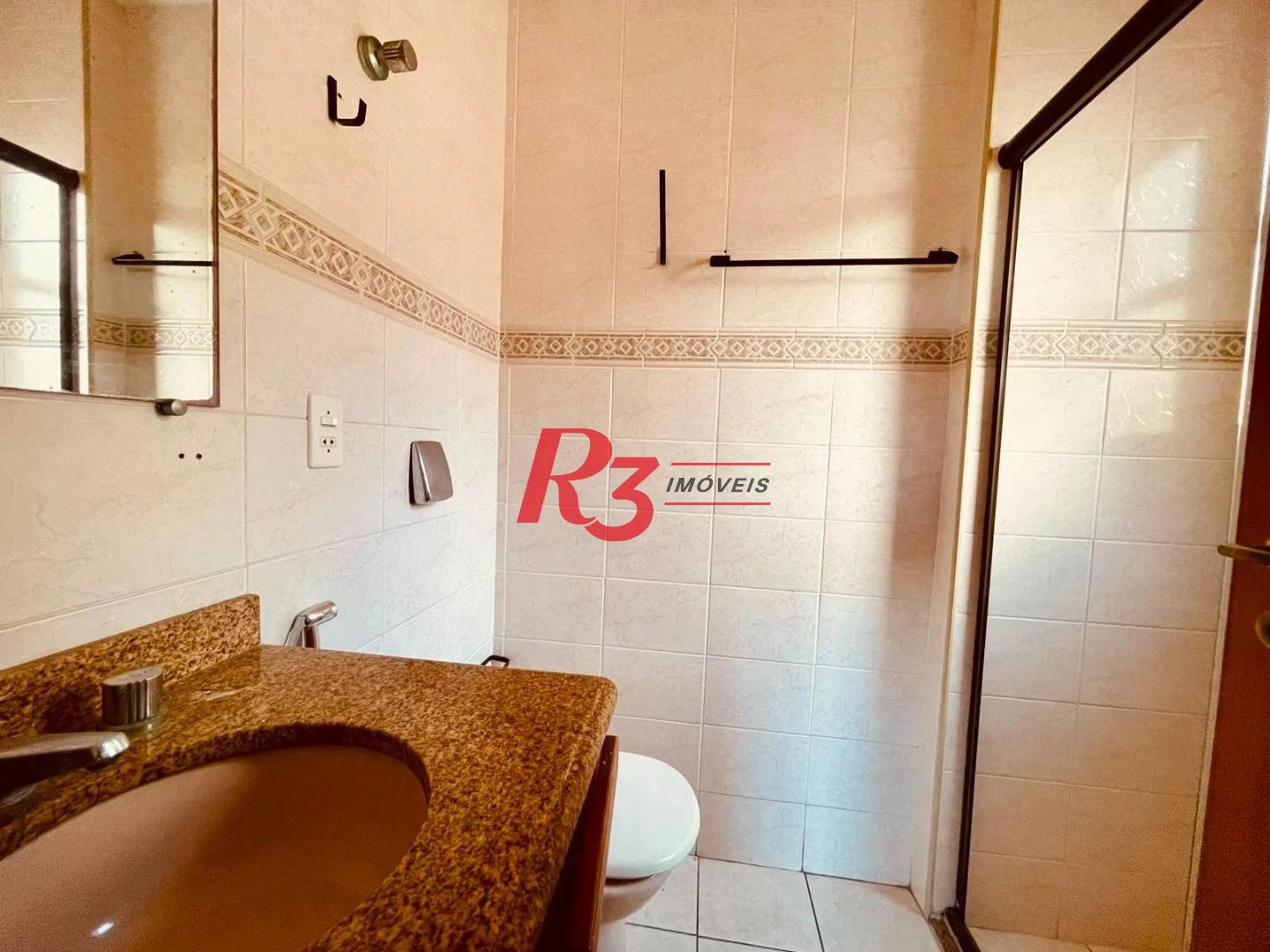 Apartamento com 2 dormitórios para alugar, 88 m² por R$ 5.379,93/mês - Pompéia - Santos/SP