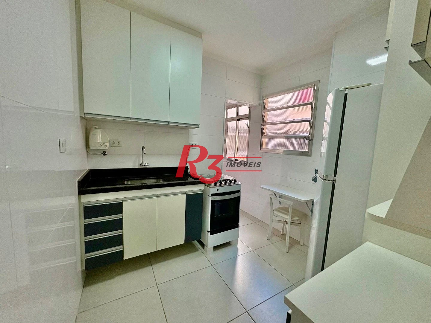 Apartamento com 1 dormitório à venda, 72 m² por R$ 395.000,00 - Ponta da Praia - Santos/SP