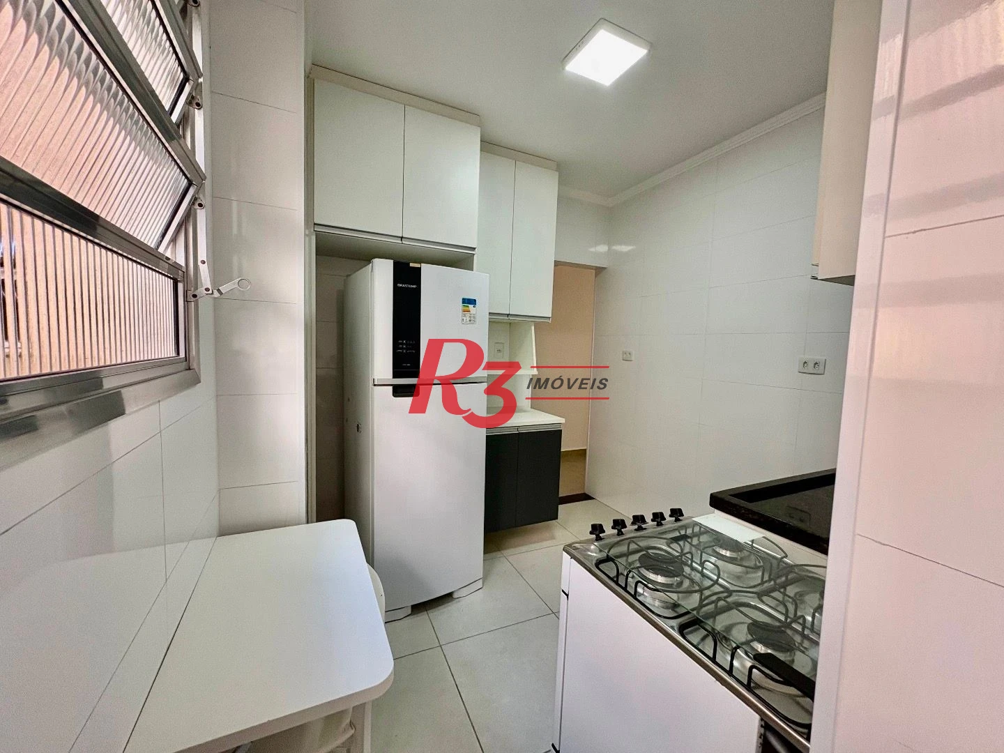 Apartamento com 1 dormitório à venda, 72 m² por R$ 395.000,00 - Ponta da Praia - Santos/SP