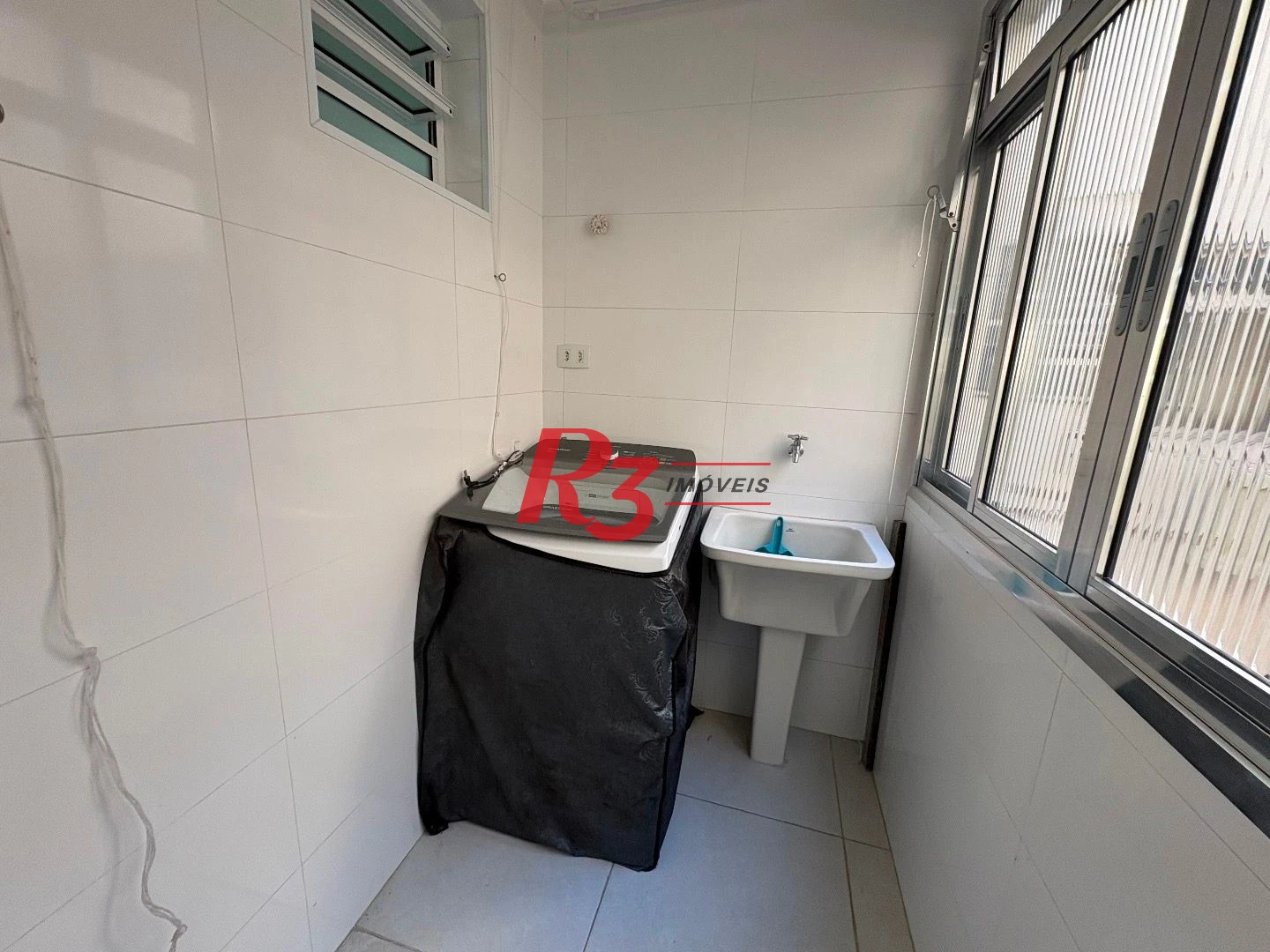 Apartamento com 1 dormitório à venda, 72 m² por R$ 395.000,00 - Ponta da Praia - Santos/SP