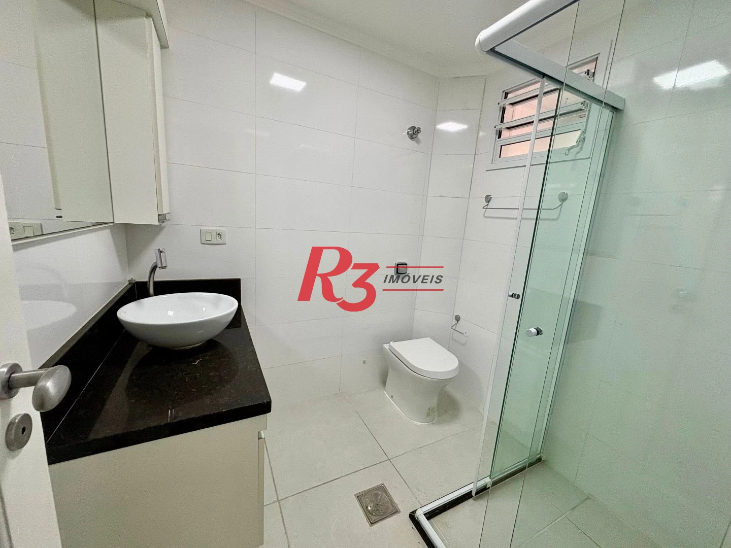 Apartamento com 1 dormitório à venda, 72 m² por R$ 395.000,00 - Ponta da Praia - Santos/SP