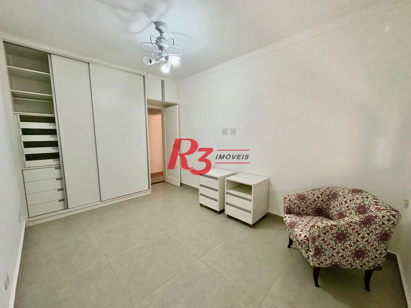 Apartamento com 1 dormitório à venda, 72 m² por R$ 395.000,00 - Ponta da Praia - Santos/SP