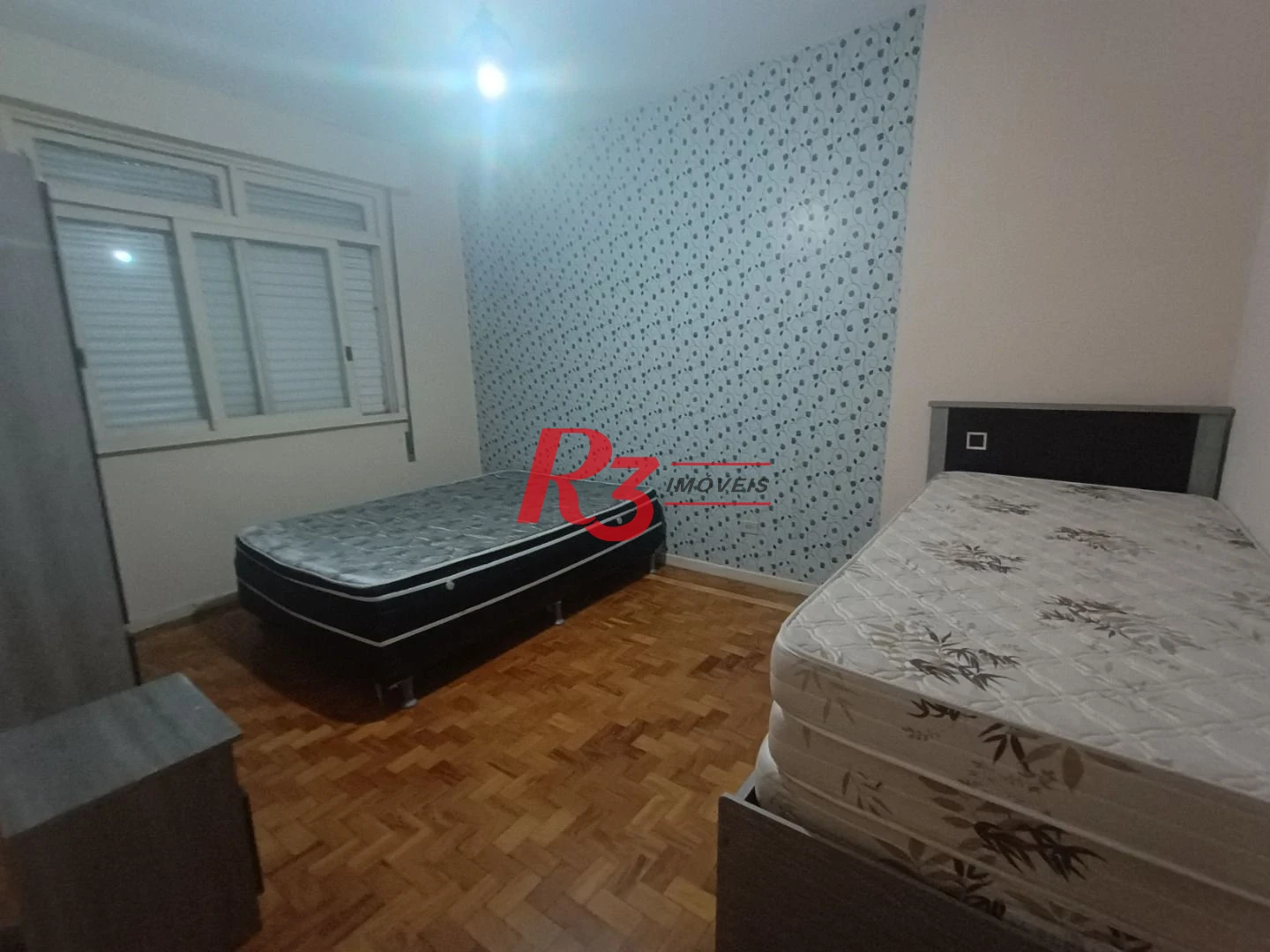 Apartamento com 2 dormitórios à venda, 98 m² por R$ 655.000,00 - Gonzaga - Santos/SP