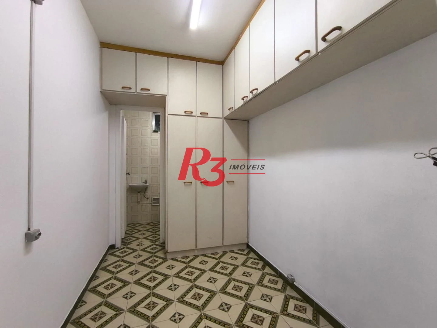 Apartamento com 4 dormitórios à venda, 240 m² por R$ 1.800.000,00 - Pompéia - Santos/SP