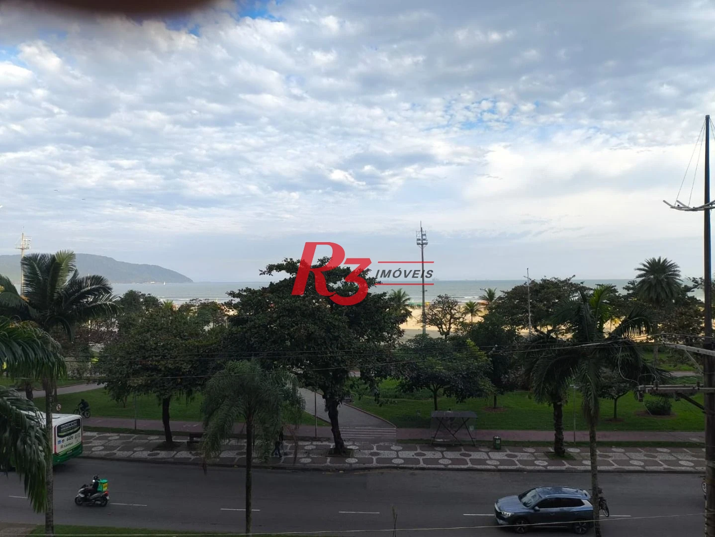 Apartamento com 4 dormitórios à venda, 240 m² por R$ 1.800.000,00 - Pompéia - Santos/SP