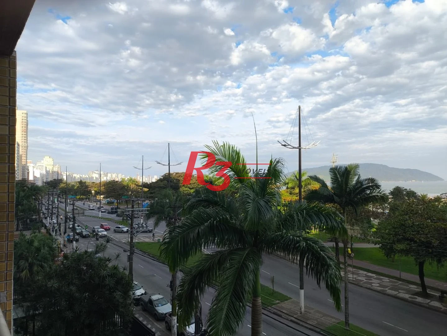 Apartamento com 4 dormitórios à venda, 240 m² por R$ 1.800.000,00 - Pompéia - Santos/SP