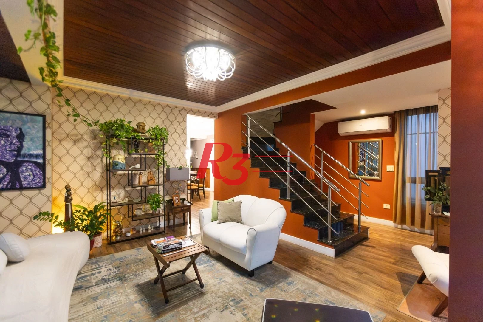Casa com 3 dormitórios à venda, 242 m² por R$ 2.100.000,00 - Embaré - Santos/SP
