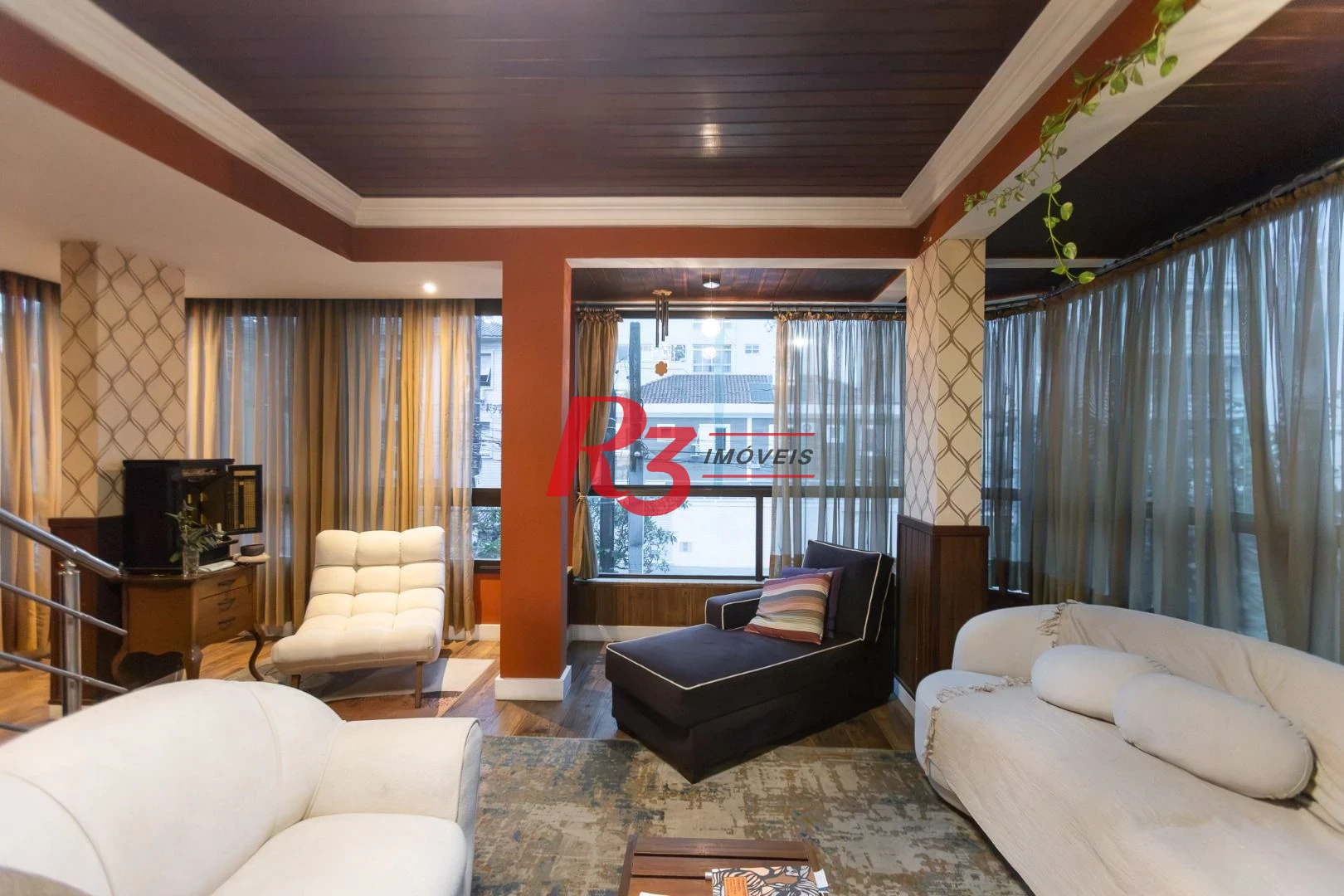 Casa com 3 dormitórios à venda, 242 m² por R$ 2.100.000,00 - Embaré - Santos/SP
