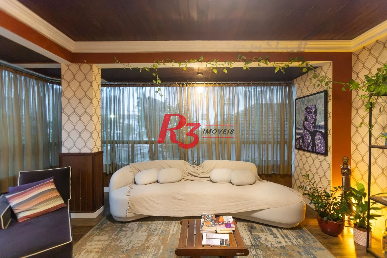 Casa com 3 dormitórios à venda, 242 m² por R$ 2.100.000,00 - Embaré - Santos/SP