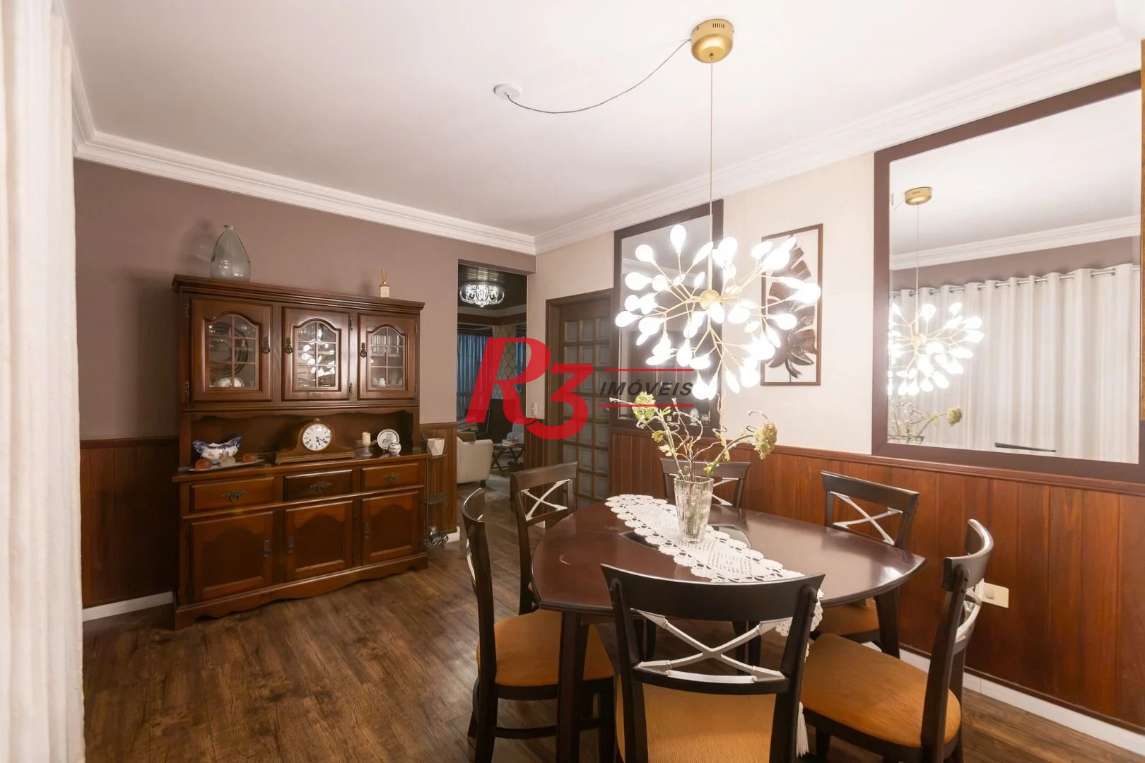 Casa com 3 dormitórios à venda, 242 m² por R$ 2.100.000,00 - Embaré - Santos/SP