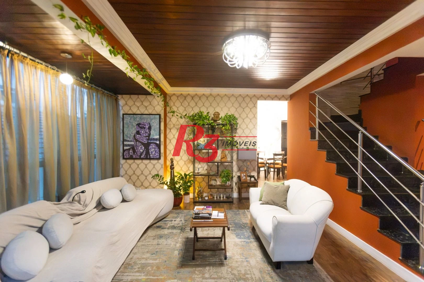 Casa com 3 dormitórios à venda, 242 m² por R$ 2.100.000,00 - Embaré - Santos/SP
