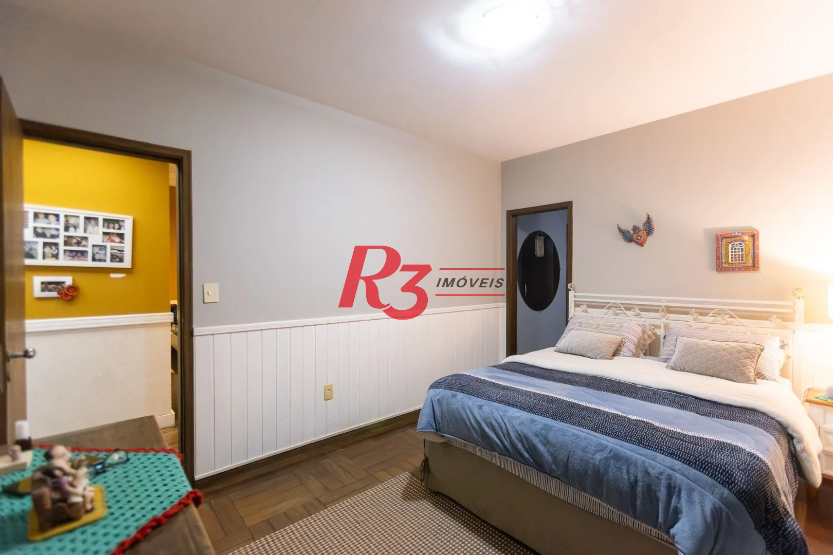 Casa com 3 dormitórios à venda, 242 m² por R$ 2.100.000,00 - Embaré - Santos/SP
