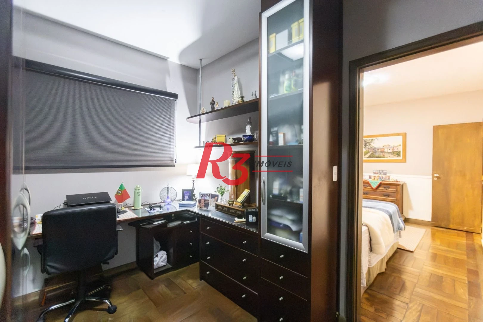 Casa com 3 dormitórios à venda, 242 m² por R$ 2.100.000,00 - Embaré - Santos/SP