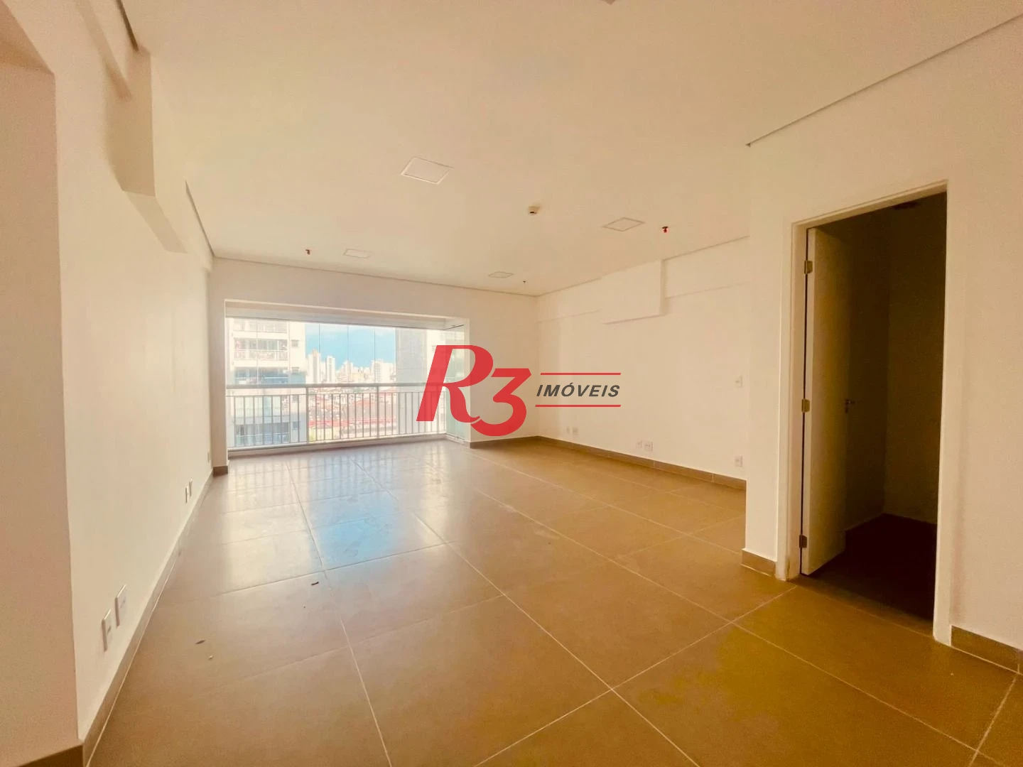 Sala para alugar, 42 m² por R$ 3.299,00/mês - Vila Matias - Santos/SP