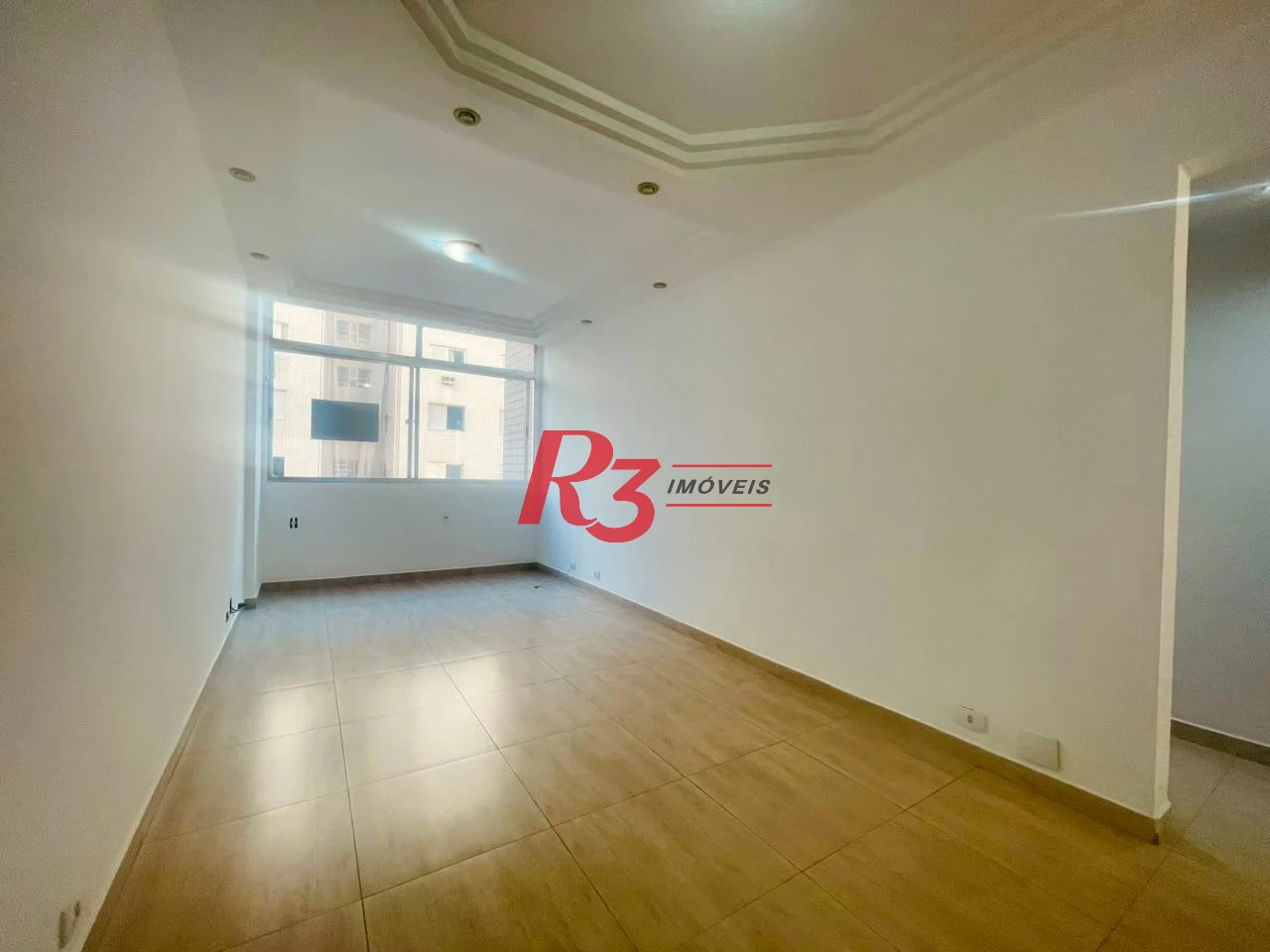 Apartamento com 2 dormitórios à venda, 75 m² por R$ 695.000,00 - Gonzaga - Santos/SP