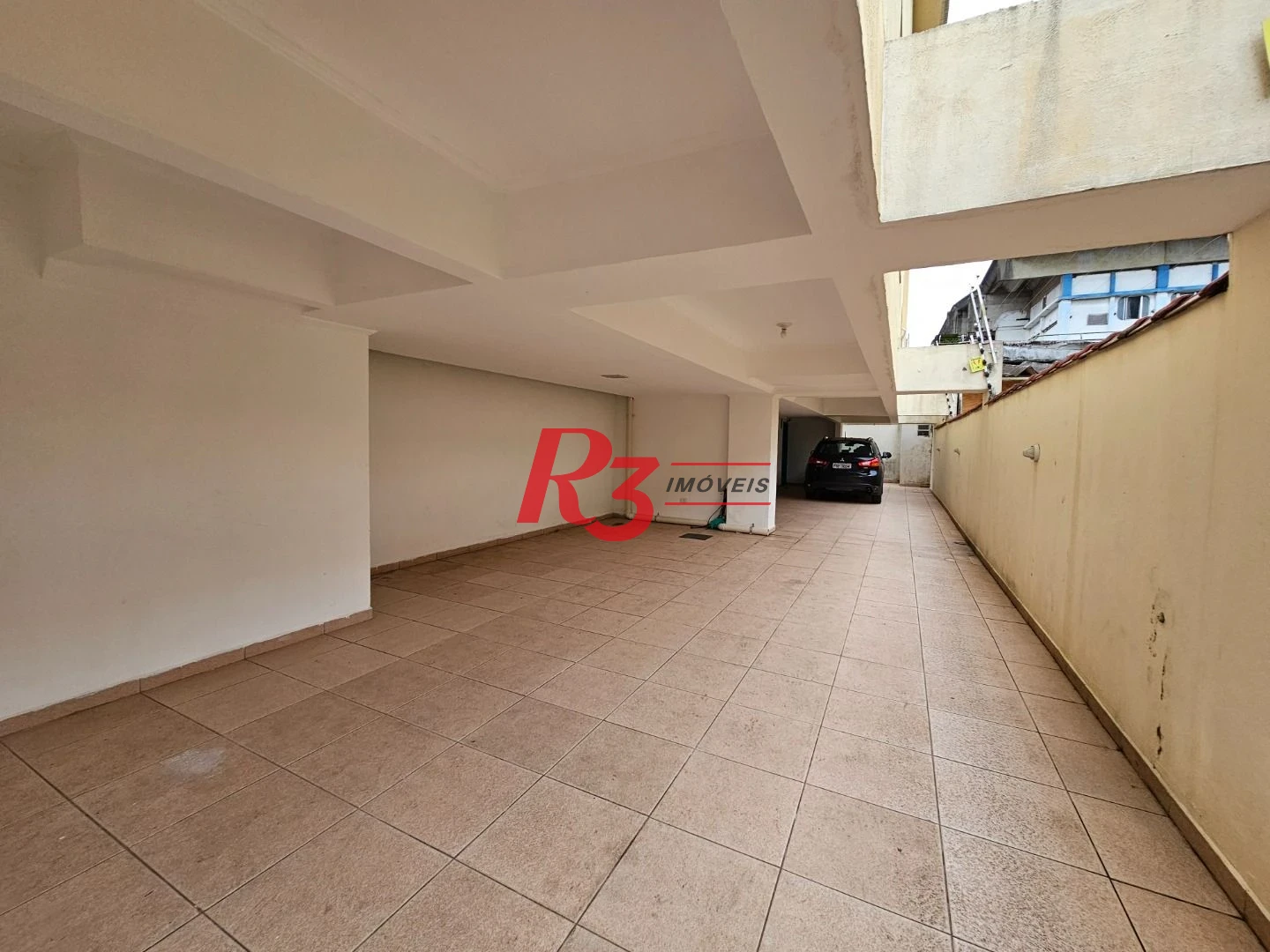 Village com 2 dormitórios para alugar, 110 m² por R$ 3.700,00/mês - Marapé - Santos/SP