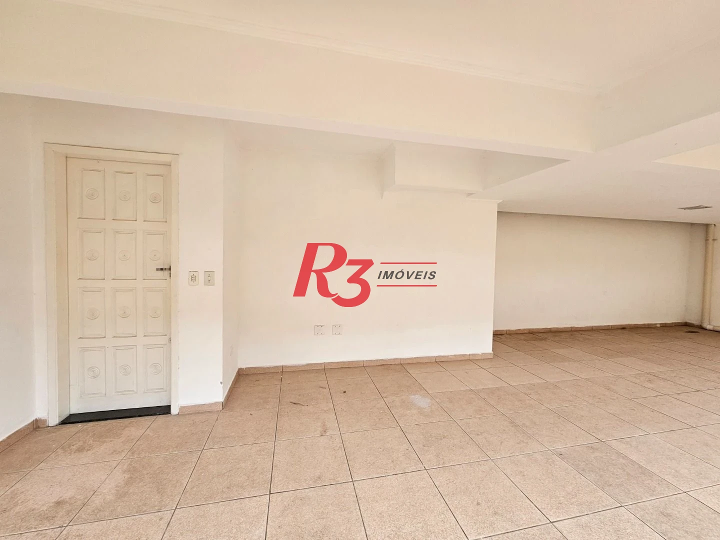 Village com 2 dormitórios para alugar, 110 m² por R$ 3.700,00/mês - Marapé - Santos/SP