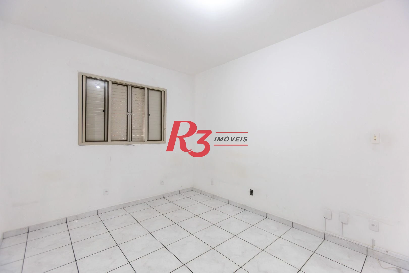 Apartamento com 2 dormitórios à venda, 66 m² por R$ 499.000,00 - Estuário - Santos/SP