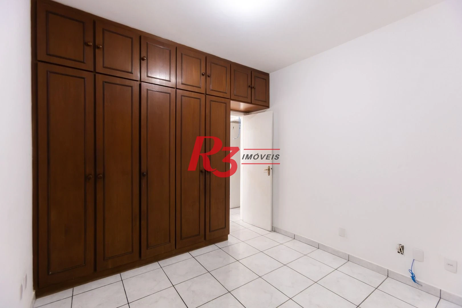 Apartamento com 2 dormitórios à venda, 66 m² por R$ 499.000,00 - Estuário - Santos/SP